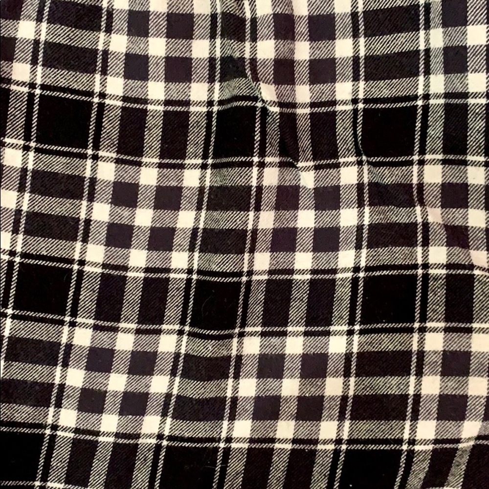 Old Navy Pajama Shorts - Size: L - Picture 4 of 6